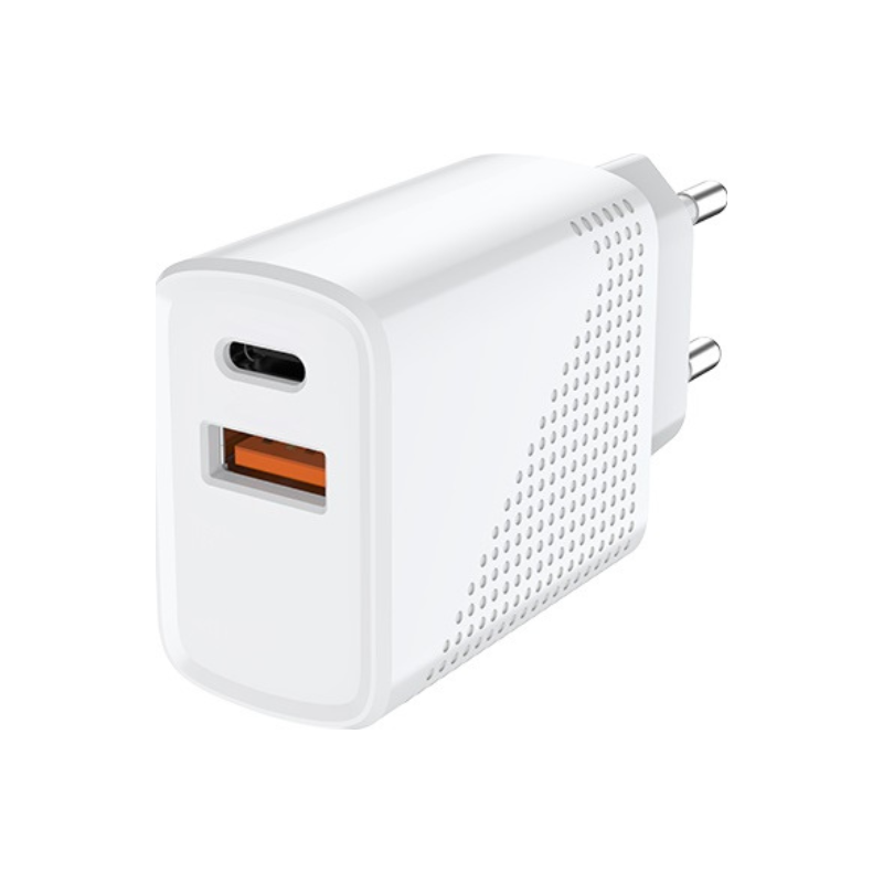 Fast Charge charging adapter with 2 USB-A &amp; Type-C ports - 20W - CX129 - 011295