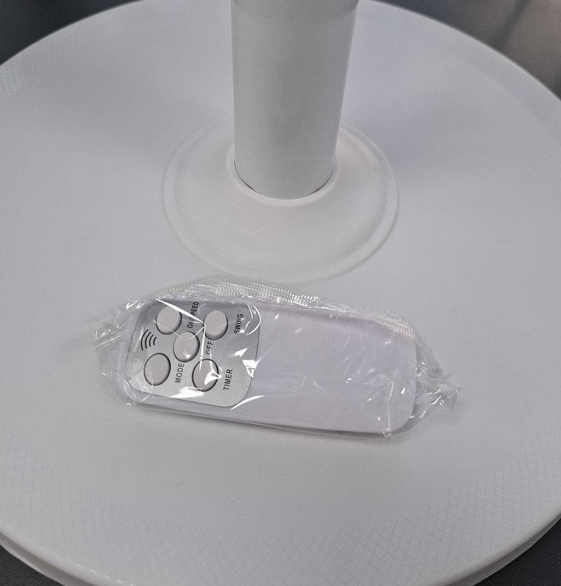 Επιδαπέδιος ανεμιστήρας με τηλεχειριστήριο - FS-1683HR - 10" - 221401 - Black/White