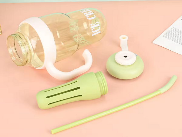Portable plastic water bottle with straw - 1300ml - RTS16 - 590166 - Fuchsia
