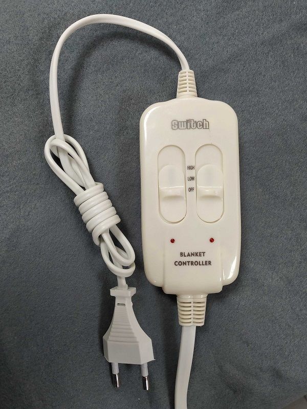 Electric Heated Blanket - Analog Remote - 1.5x1.8m - 700676