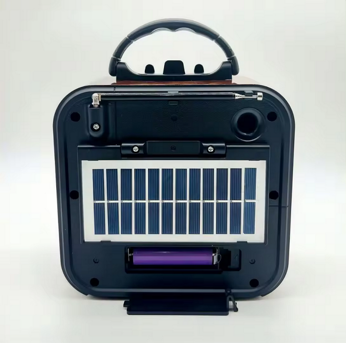 Rechargeable Retro Radio with Solar Panel - RX-740D - 807408