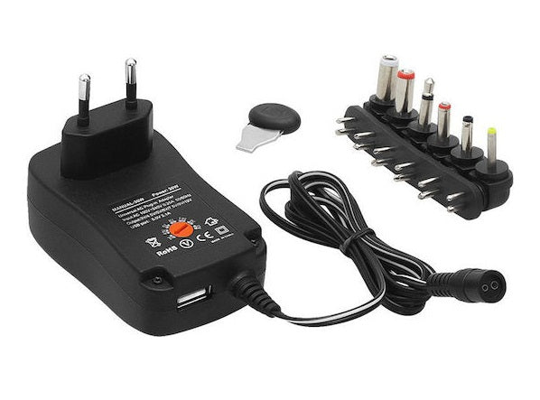 Power adapter with voltage regulator 6 plugs and USB port - 30W - 812990