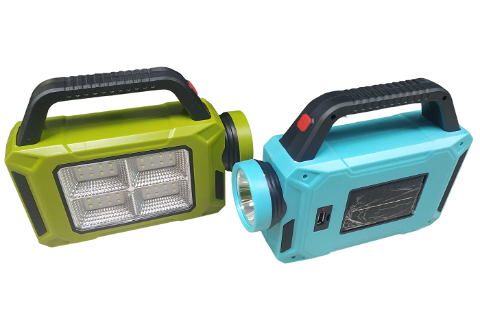 Rechargeable LED flashlight with solar panel - 6689A - 872086