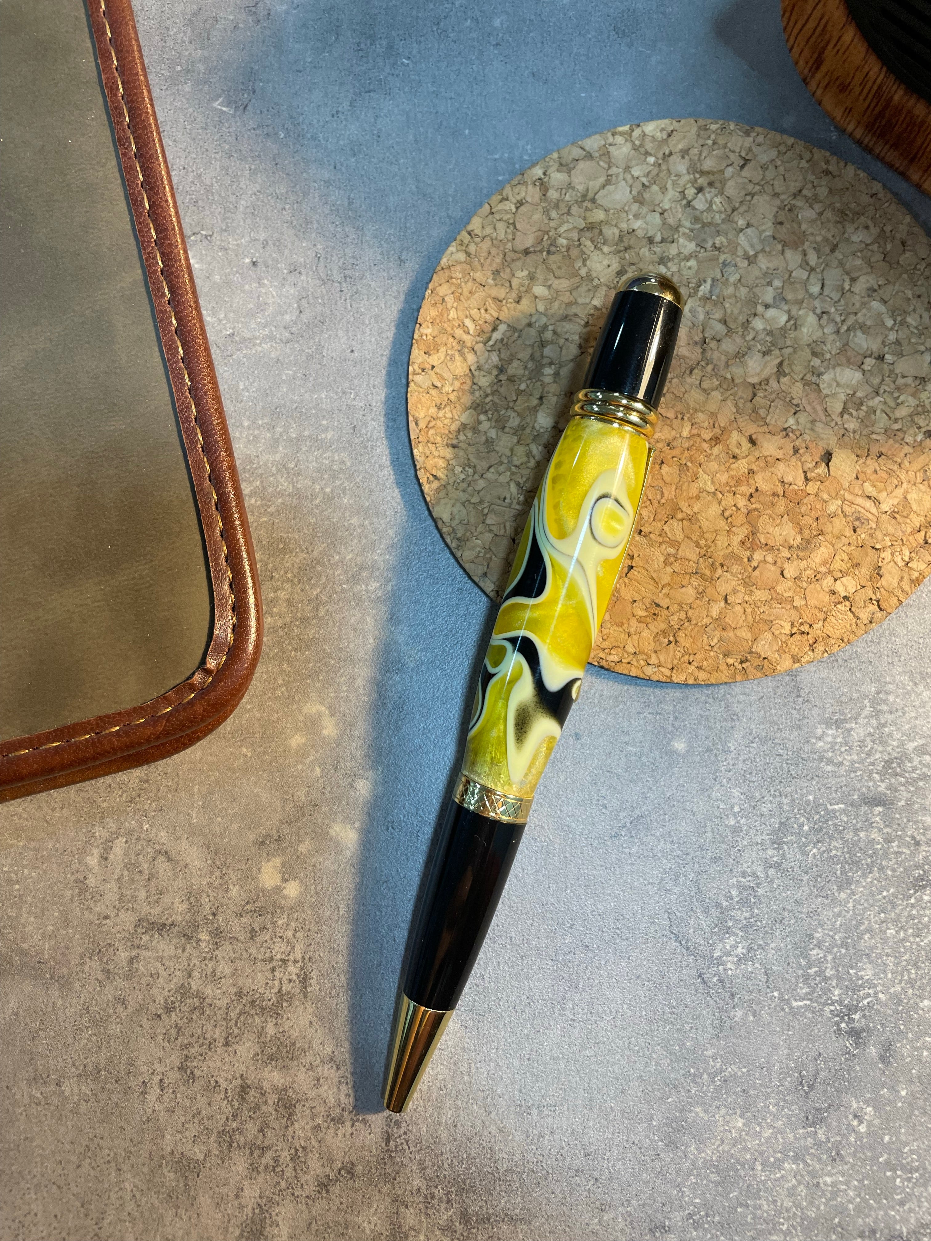 Handmade Liquid Glass Pen Desert Yellow Yellow with Gold Details - EndlessWood